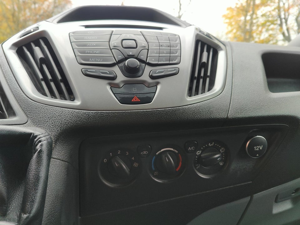 Ford Transit Custom 270S 2,2 TDCi 125 Trend Van 5d