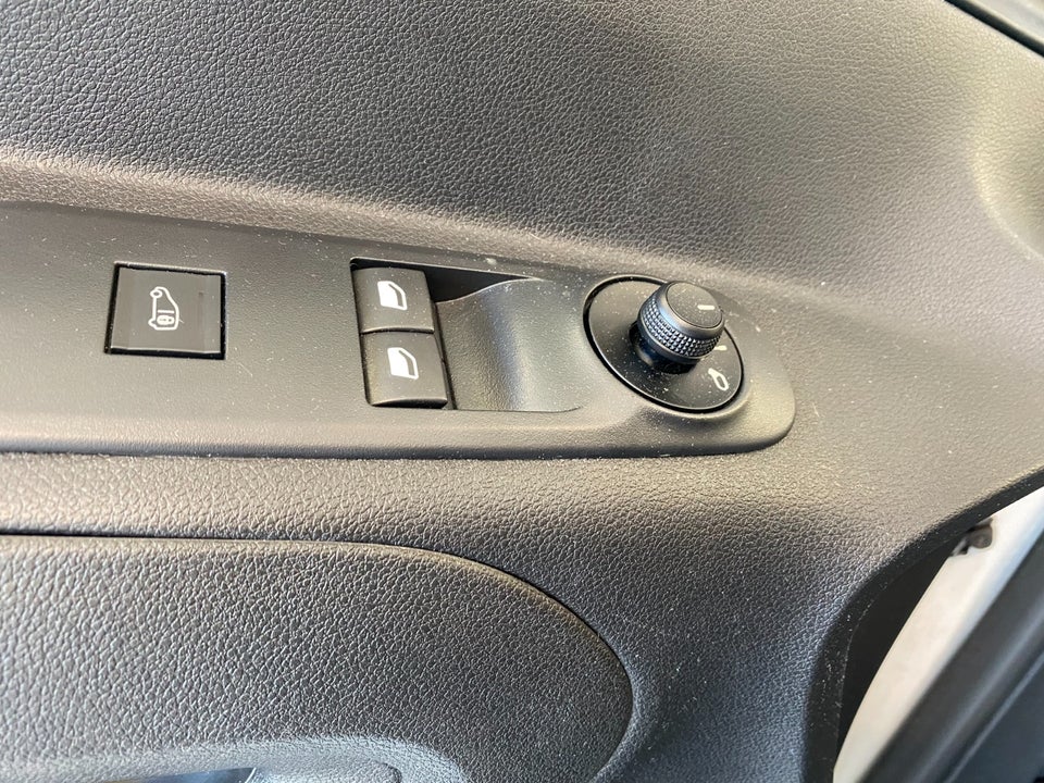 Opel Combo 1,5 D 75 Essentia L1V1