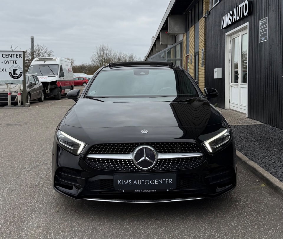 Mercedes A220 2,0 AMG Line aut. 4Matic 5d