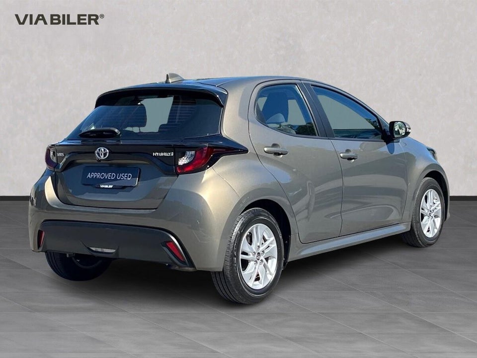 Toyota Yaris 1,5 Hybrid Active e-CVT 5d