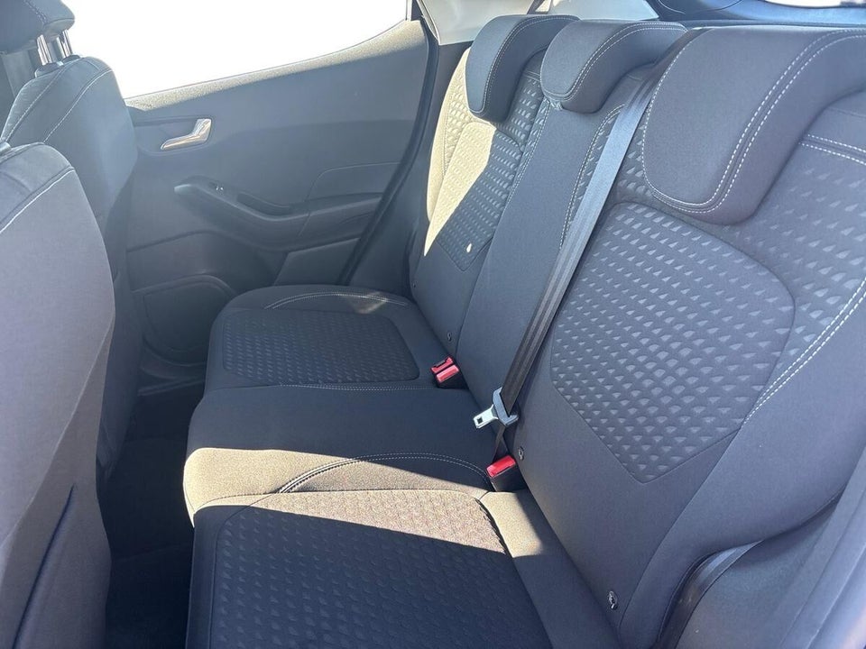 Ford Fiesta 1,0 EcoBoost mHEV Titanium 5d