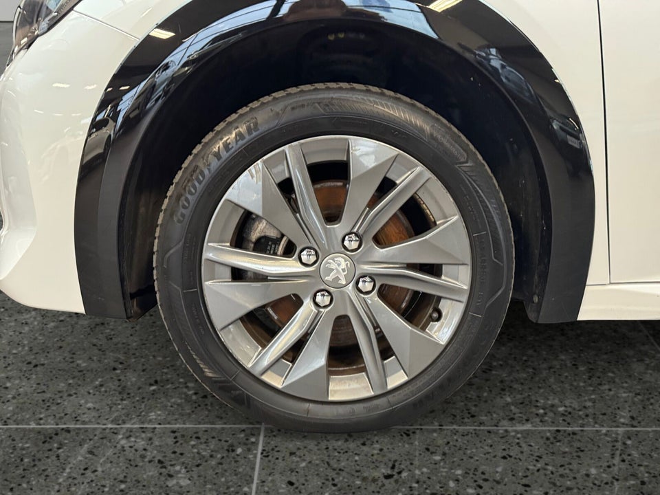 Peugeot e-208 50 Active Pack 5d