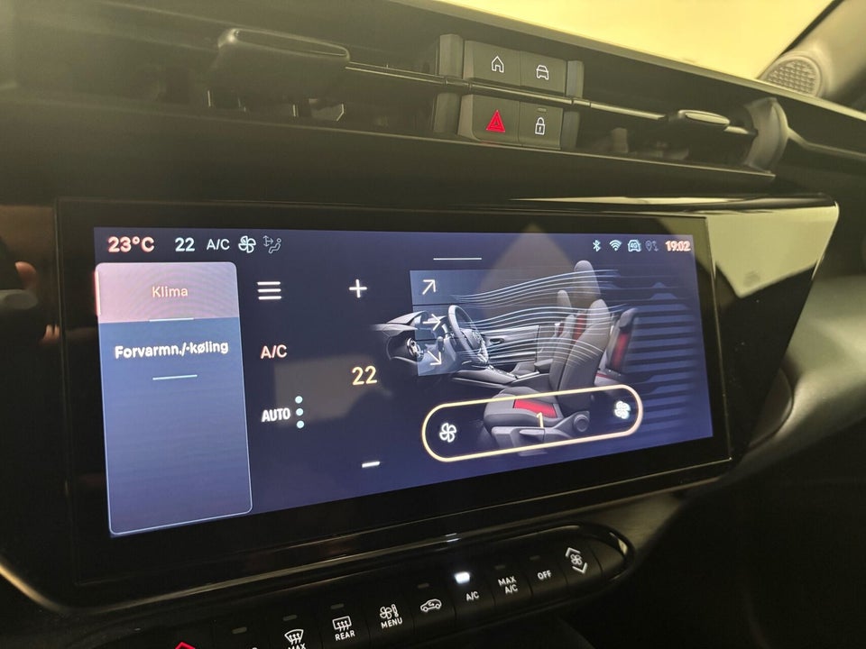 Alfa Romeo Junior Elettrica Core 5d