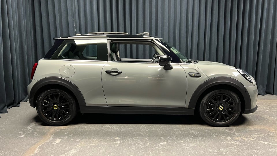 MINI Cooper SE Edition Premium Plus 3d