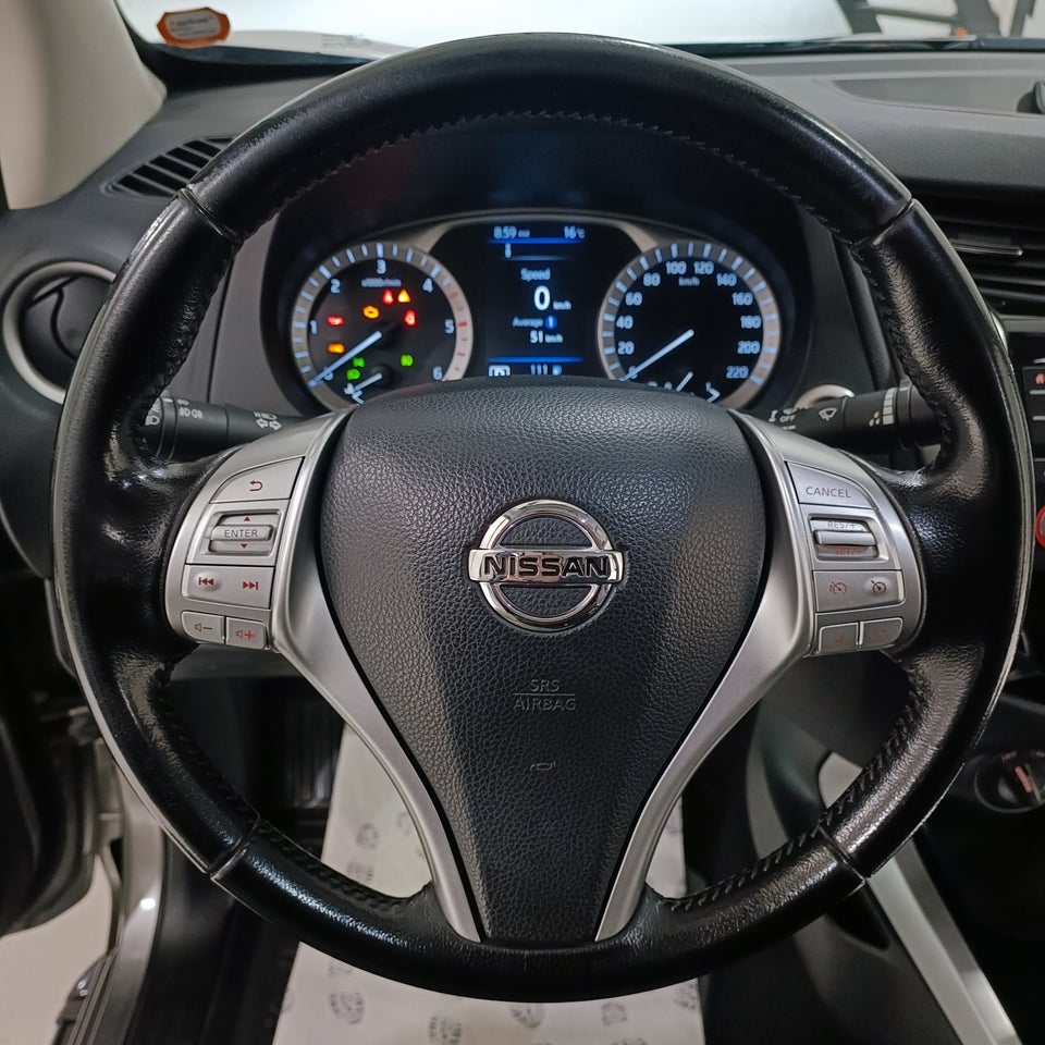 Nissan Navara 2,3 dCi 190 Db.Kab N-Guard aut. 4d