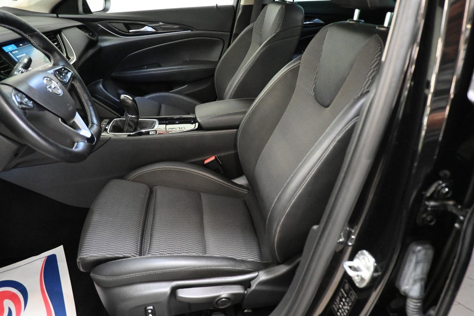 Opel Insignia 1,5 T 165 Impress Grand Sport 5d