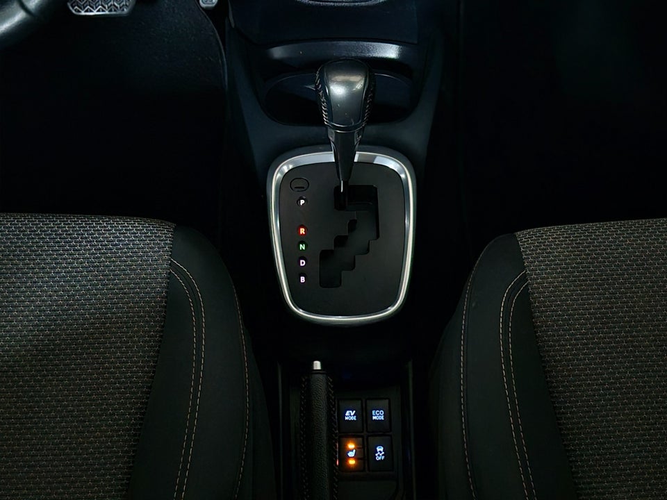 Toyota Yaris 1,5 Hybrid H2 e-CVT 5d