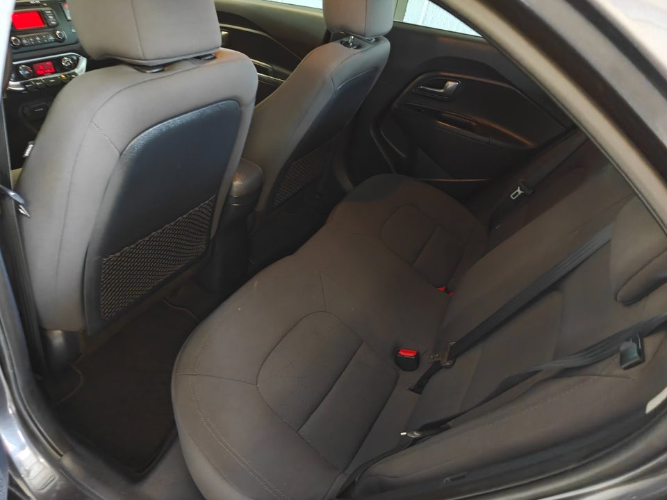 Kia Rio 1,2 CVVT Active 5d