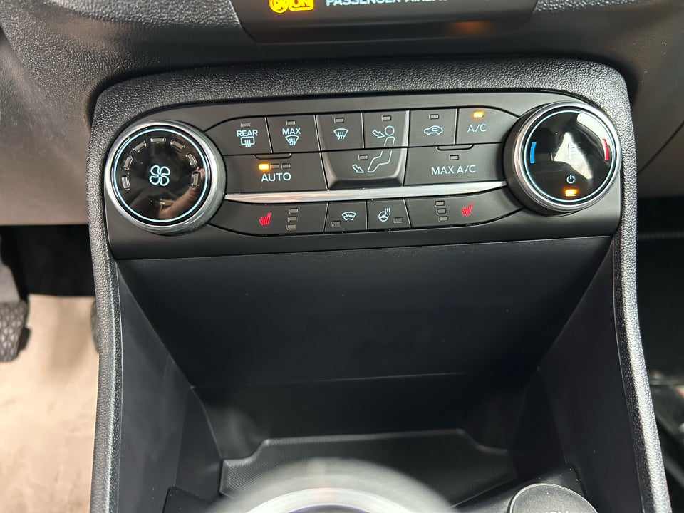 Ford Fiesta 1,0 EcoBoost Titanium 5d