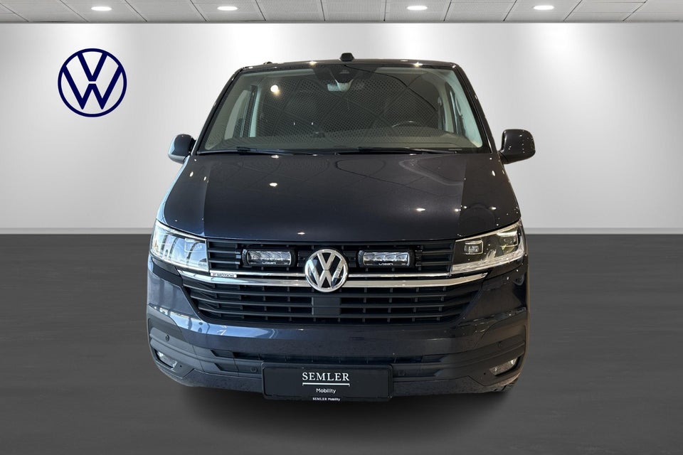 VW Transporter 2,0 TDi 199 Kassevogn DSG 4Motion kort