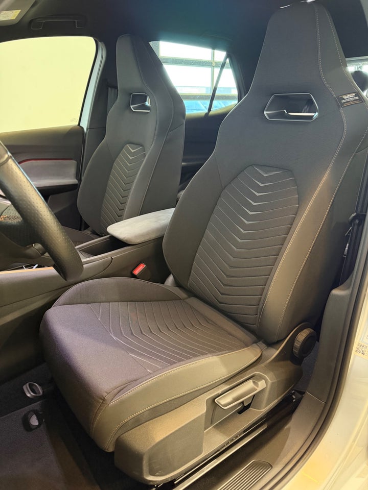 Cupra Born 77 e-Boost 5d