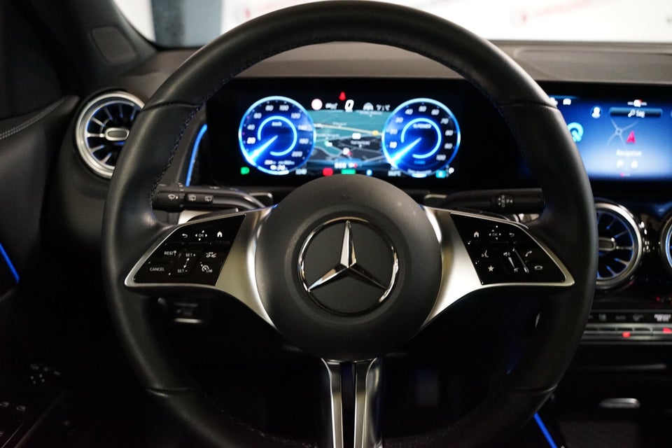 Mercedes EQB250+ Progressive Advance Plus 5d