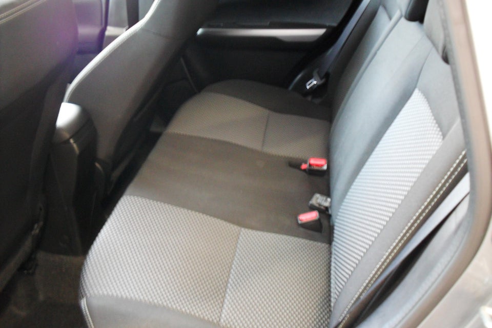 Suzuki Vitara 1,5 S-Hybrid Active AGS 5d