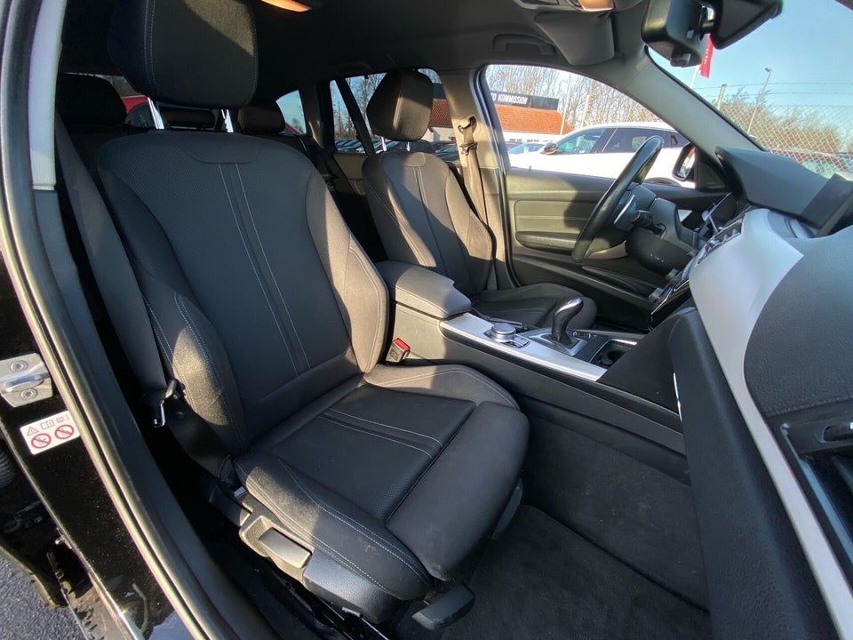 BMW 320d 2,0 Touring aut. 5d