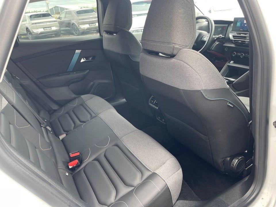 Citroën ë-C4 50 Shine Sport 5d