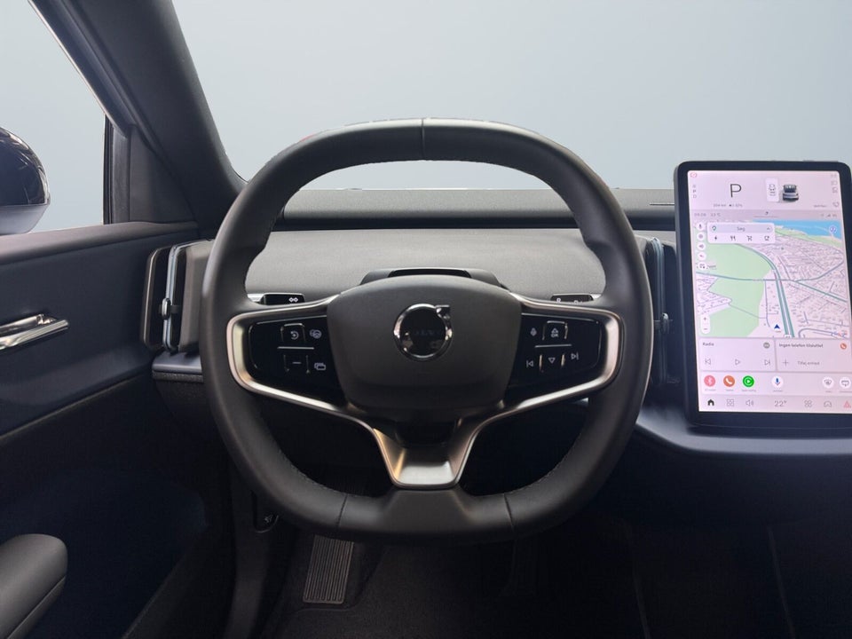 Volvo EX30 Extended Range Plus 5d