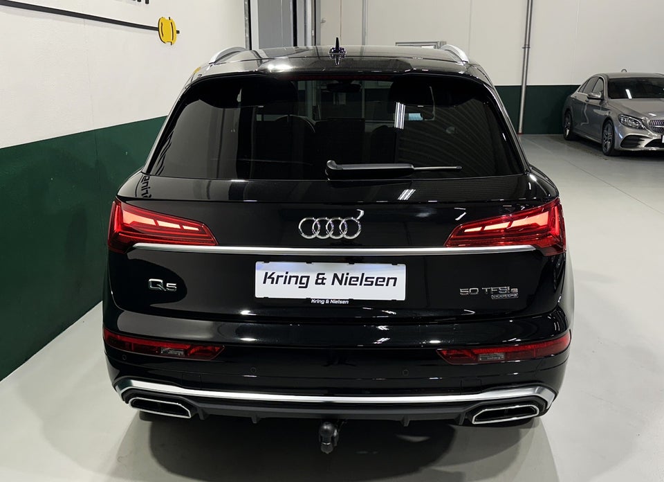 Audi Q5 50 TFSi e S-line quattro S-tr. 5d