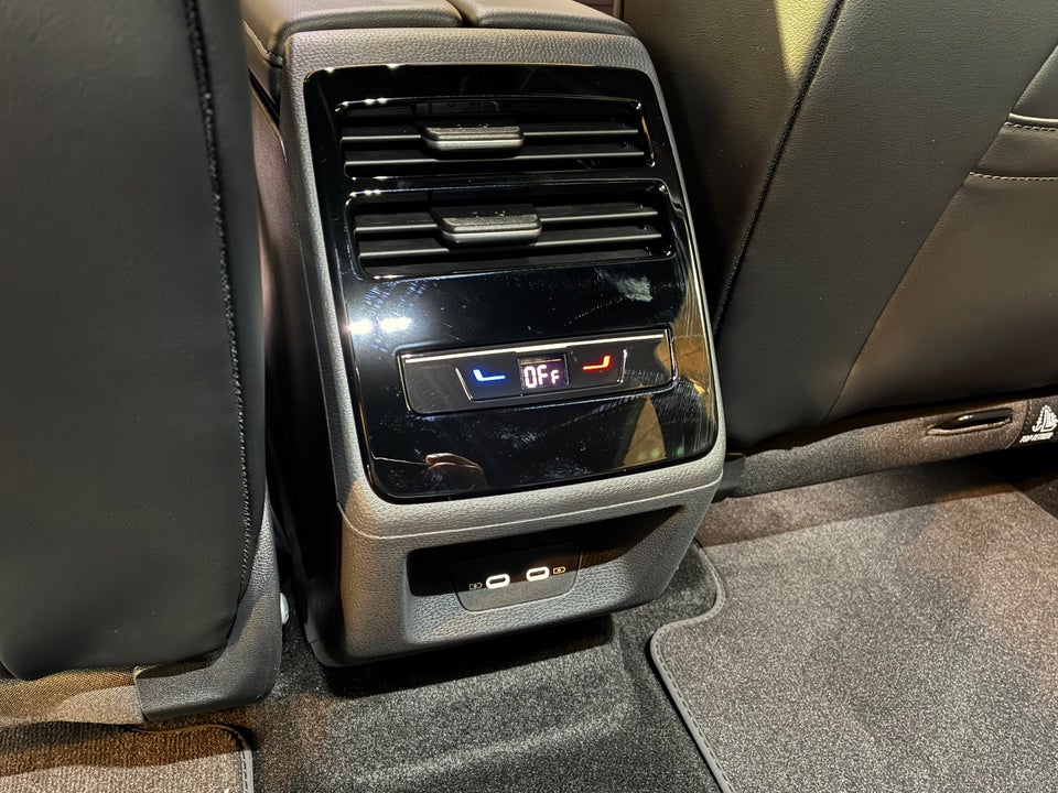 VW ID.7 77 Pro Tourer 5d