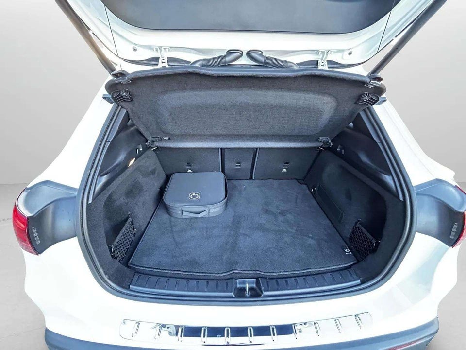 Mercedes EQA250+ AMG Edition 5d