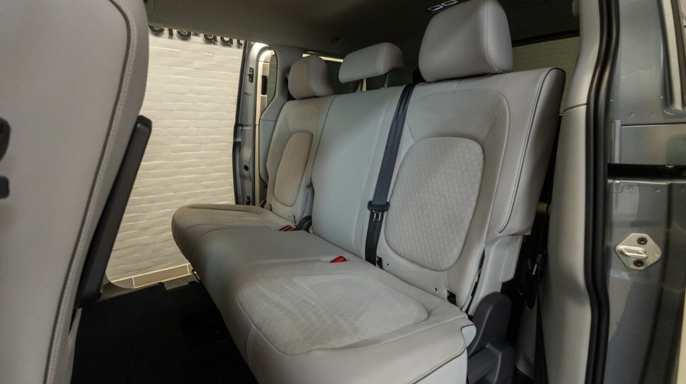 VW ID.Buzz 77 Style SWB 5d