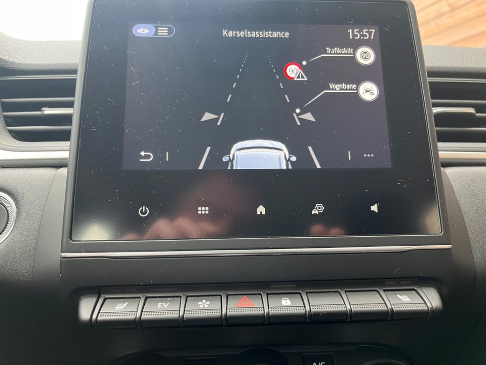 Renault Captur 1,6 E-Tech Zen 5d