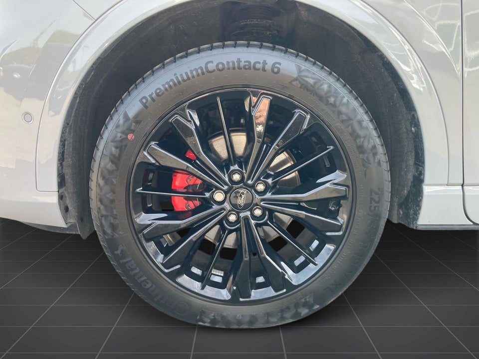 Ford Kuga 2,5 PHEV ST-Line X CVT 5d