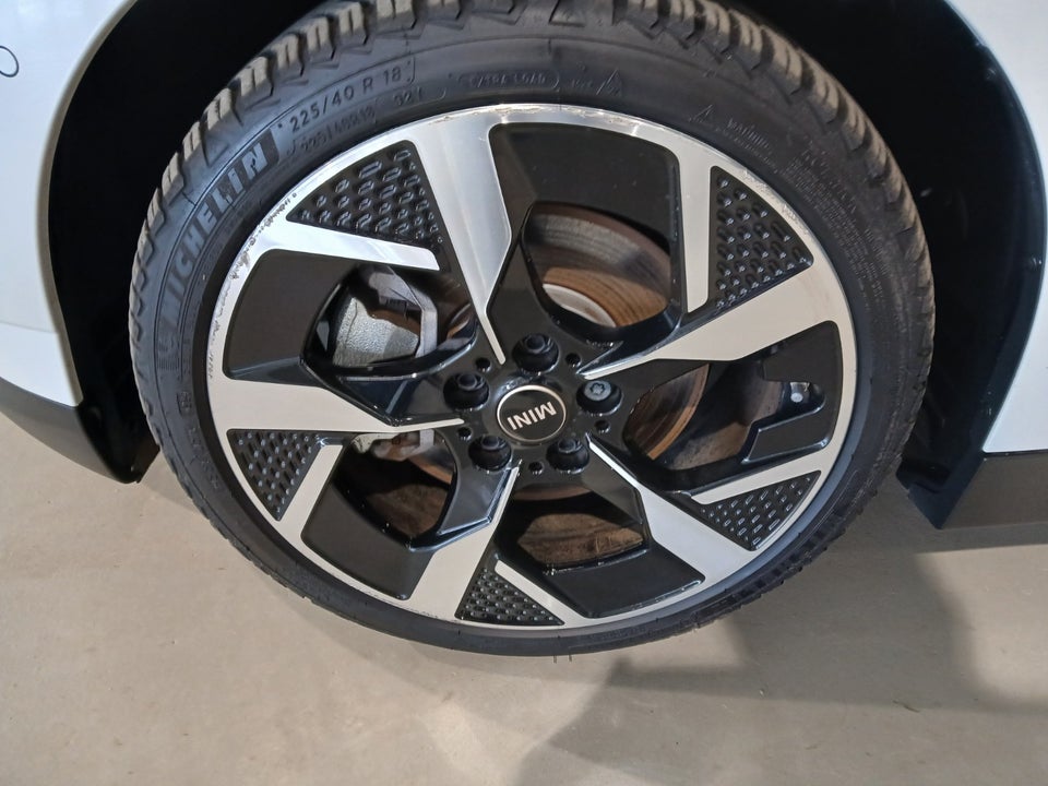 MINI Cooper SE Classic Trim M 3d