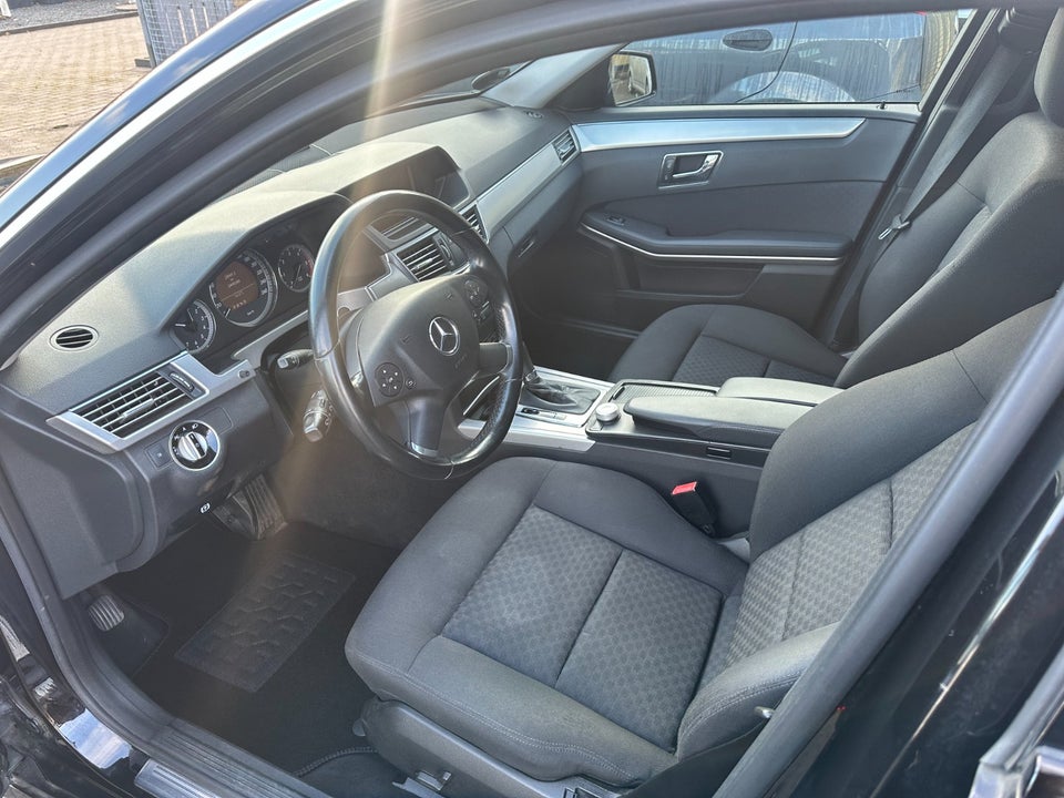 Mercedes E200 2,2 CDi Avantgarde stc. aut. BE 5d