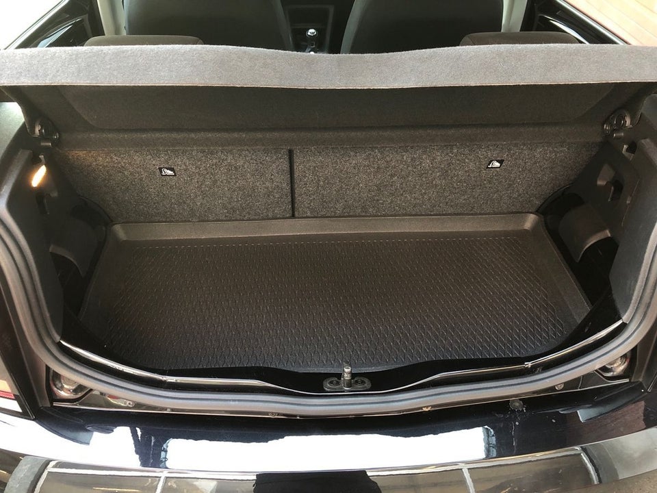 VW Up! 1,0 TSi 90 High Up! BMT 5d