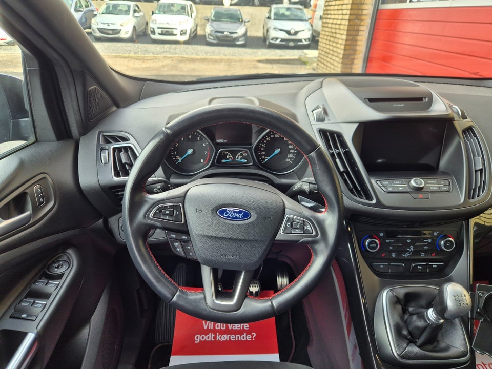 Ford Kuga 1,5 SCTi 150 ST-Line 5d