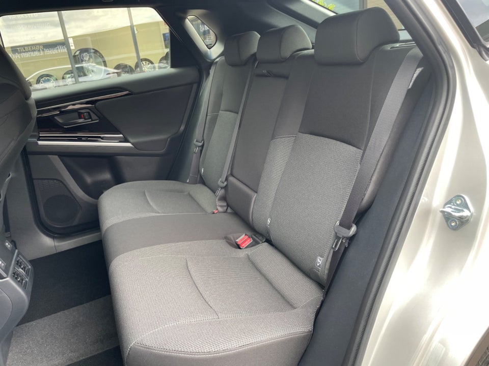 Toyota bZ4X 73 Active 5d