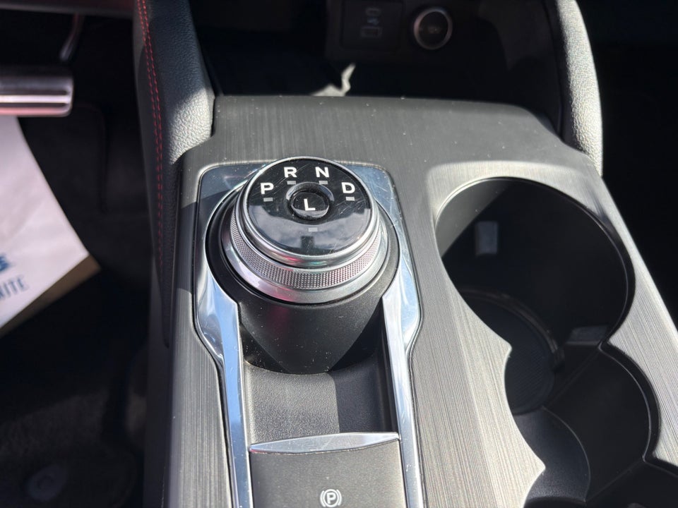 Ford Kuga 2,5 PHEV ST-Line X CVT 5d