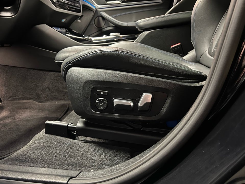 BMW iX3 Charged Plus M-Sport 5d