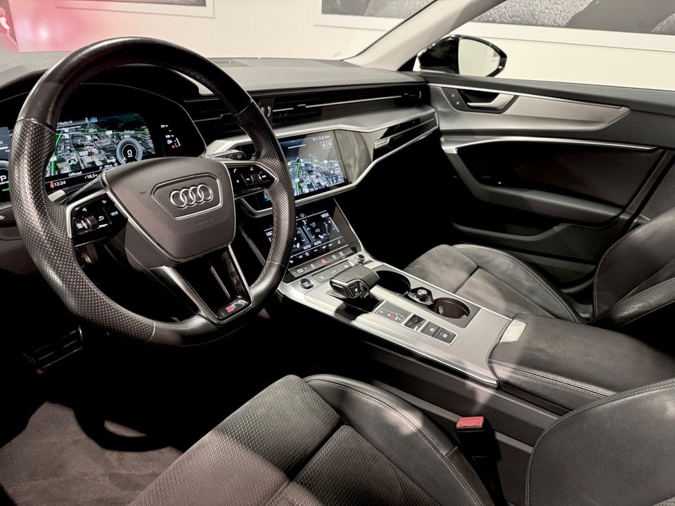 Audi A6 55 TFSi e S-line Avant quattro S-tr. 5d