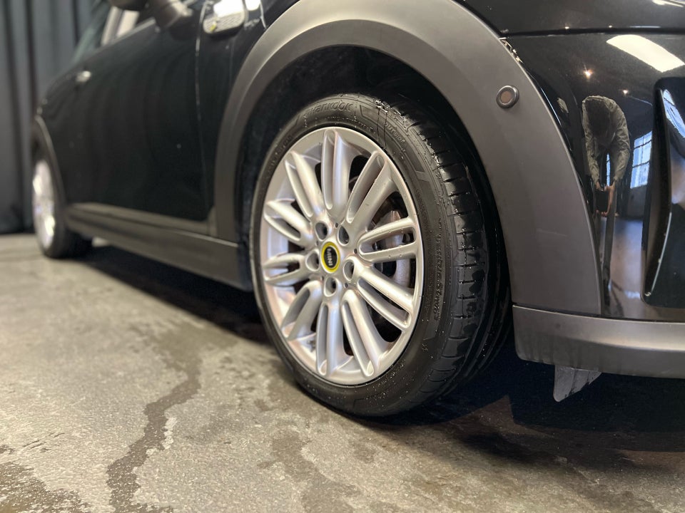 MINI Cooper SE Edition Premium Plus 3d