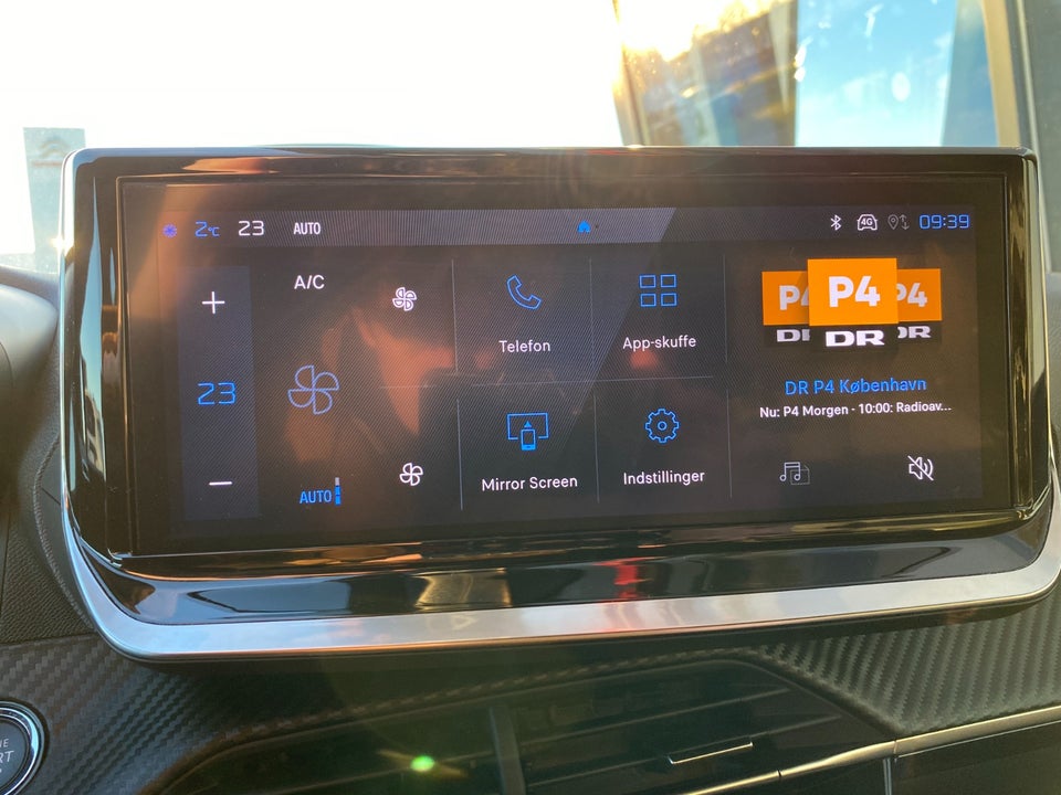 Peugeot 2008 1,2 PureTech 130 Allure EAT8 5d