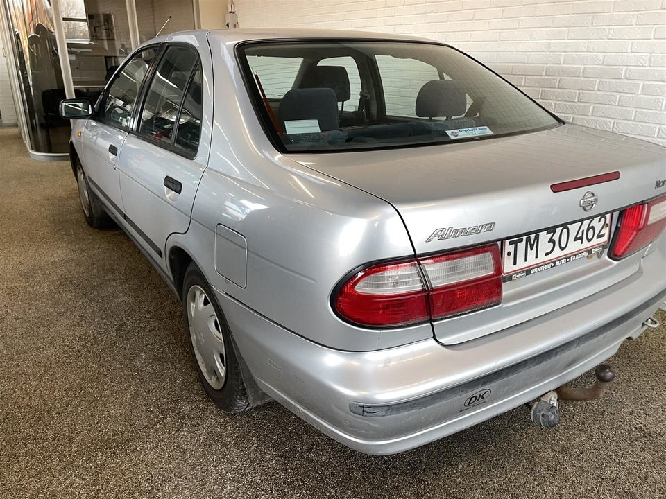 Nissan Almera 1,4i Nordic 4d