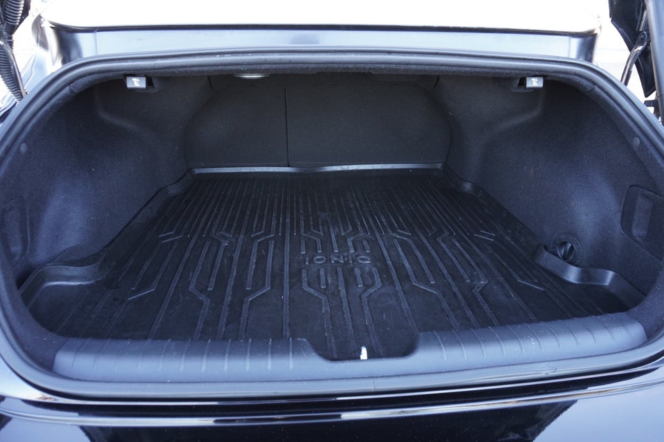 Hyundai Ioniq 6 77 Ultimate 4d