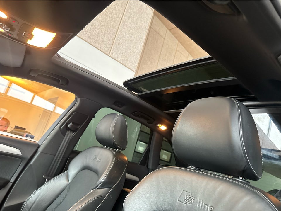 Audi Q5 2,0 TDi 177 S-line quattro S-tr. Van 5d