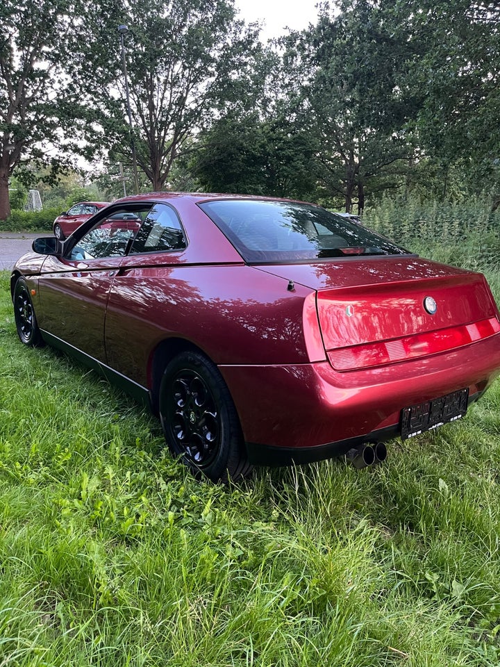 Alfa Romeo GTV 2,0 TS L 2d