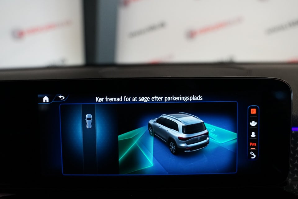 Mercedes EQB300 Progressive Advance Plus 4Matic 5d