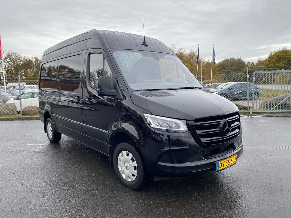 Mercedes Sprinter 319 2,0 CDi A2 Kassevogn SELECT aut. AWD