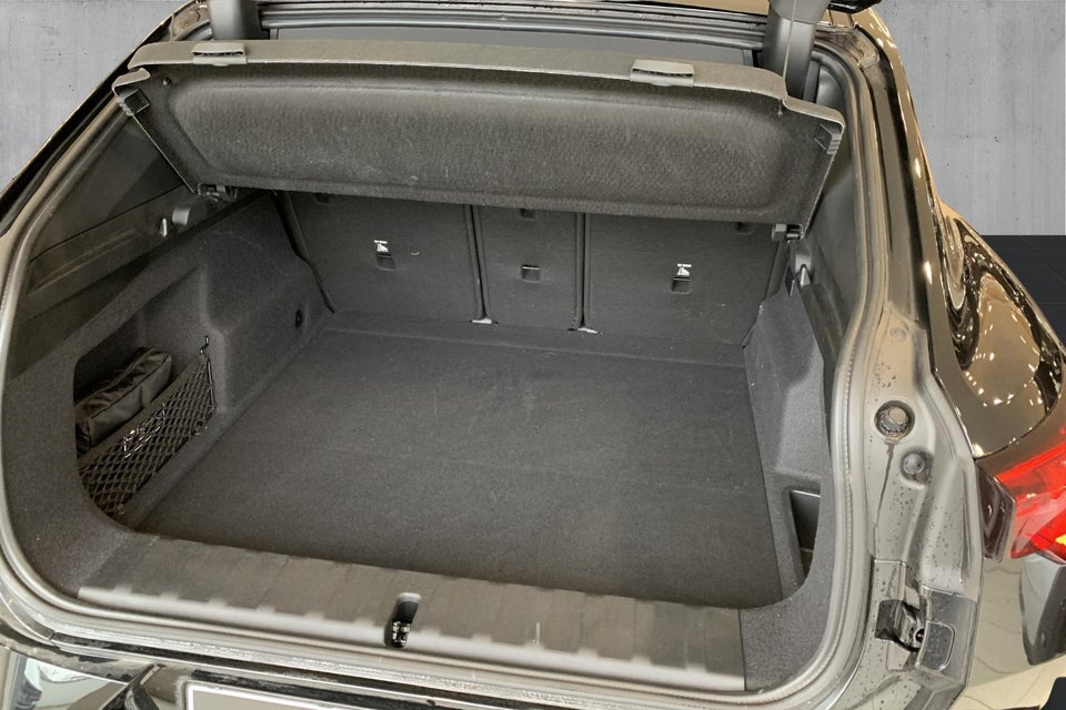 BMW iX2 eDrive20 M-Sport 5d