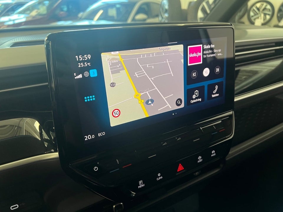 VW ID.Buzz 77 Pro SWB 5d