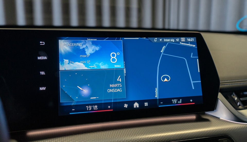 BMW iX1 eDrive20 M-Sport 5d