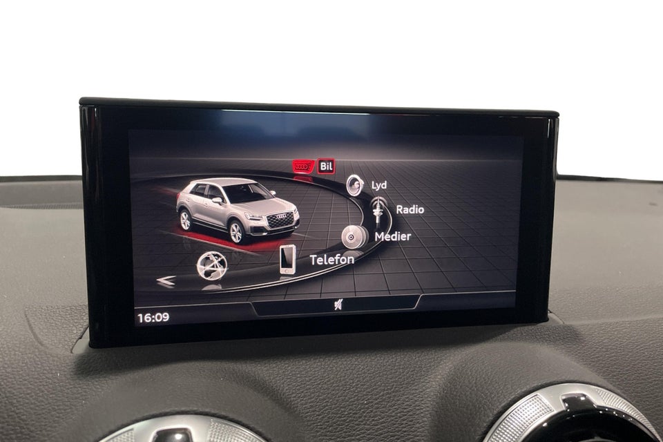 Audi Q2 35 TFSi S-line S-tr. 5d