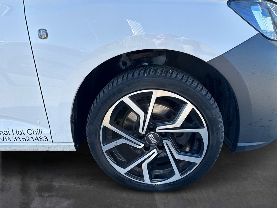VW Caddy 2,0 TDi 122 DSG Cargo