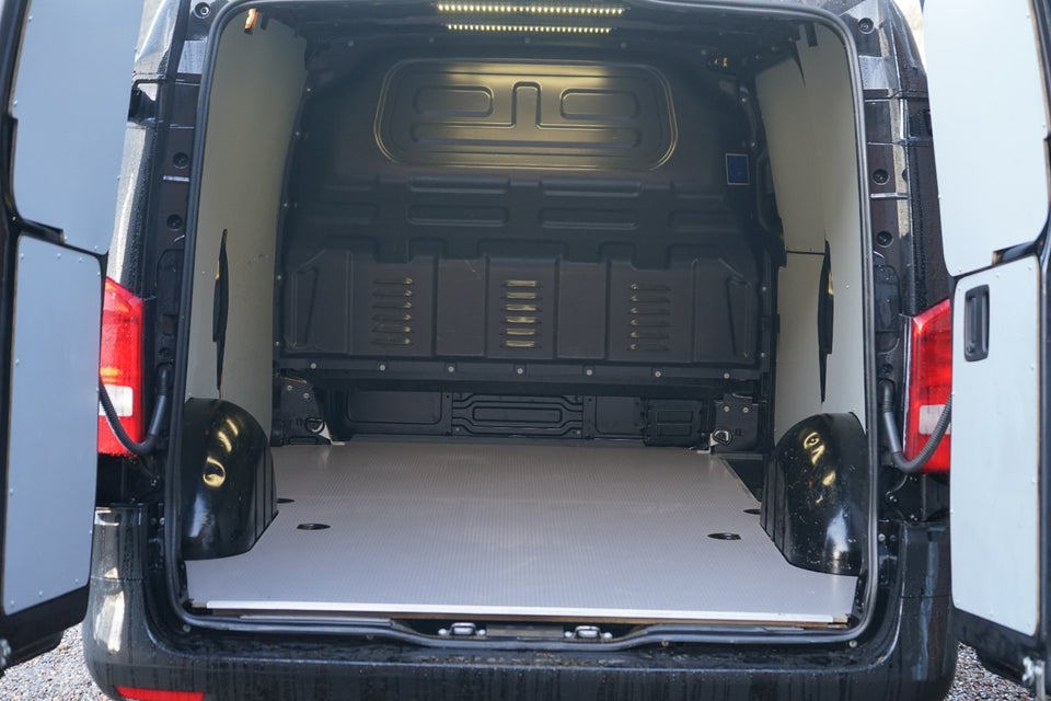 Mercedes Vito 114 2,2 CDi Kassevogn aut. L