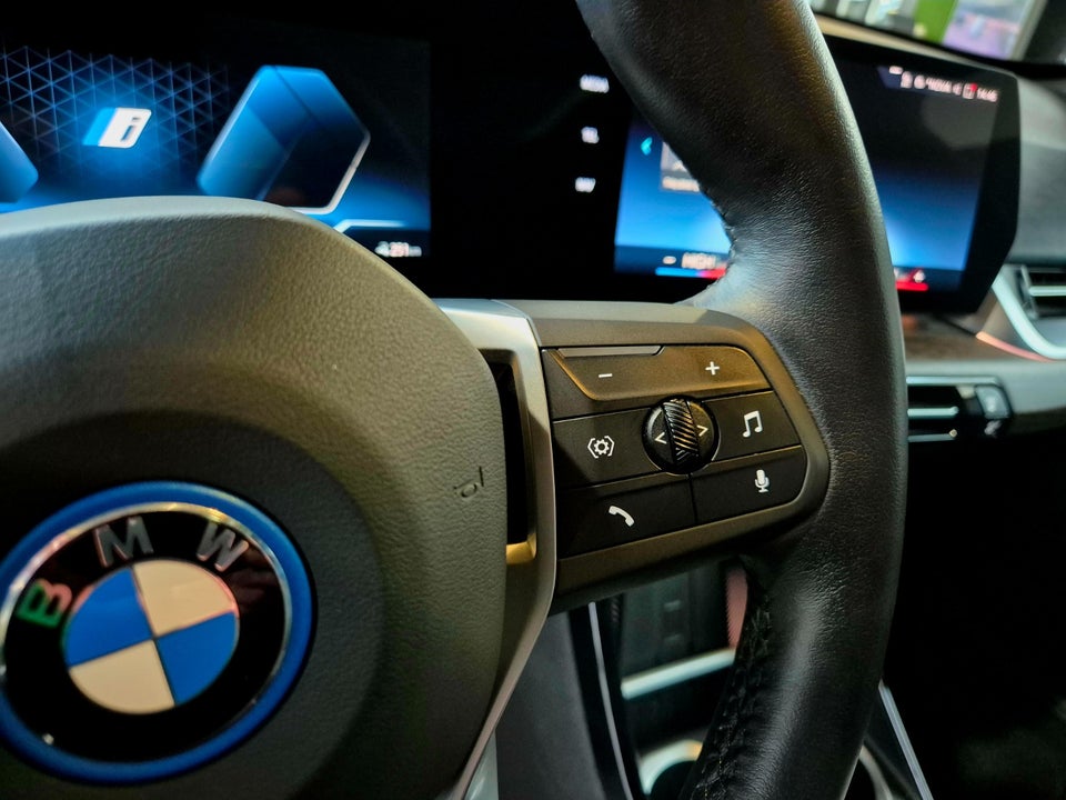 BMW iX1 xDrive30 Fully Charged 5d