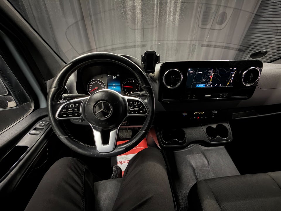 Mercedes Sprinter 316 2,2 CDi A2 Kassevogn aut. RWD